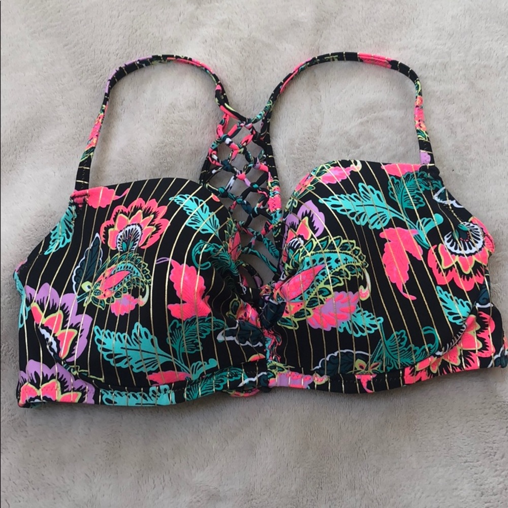 Bathing suit top